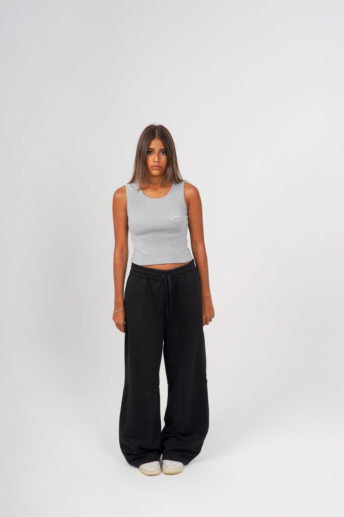 BLACK TOWN BALLON SWEATS