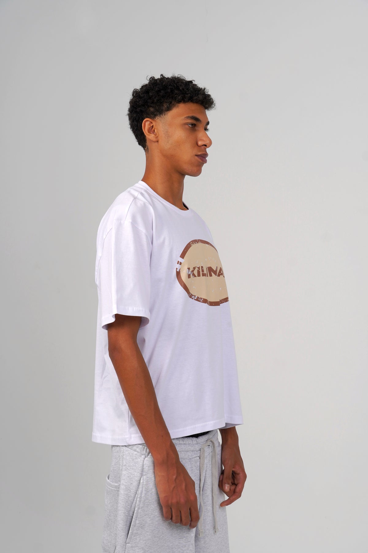 WHITE TOWN BOXY T-SHIRT